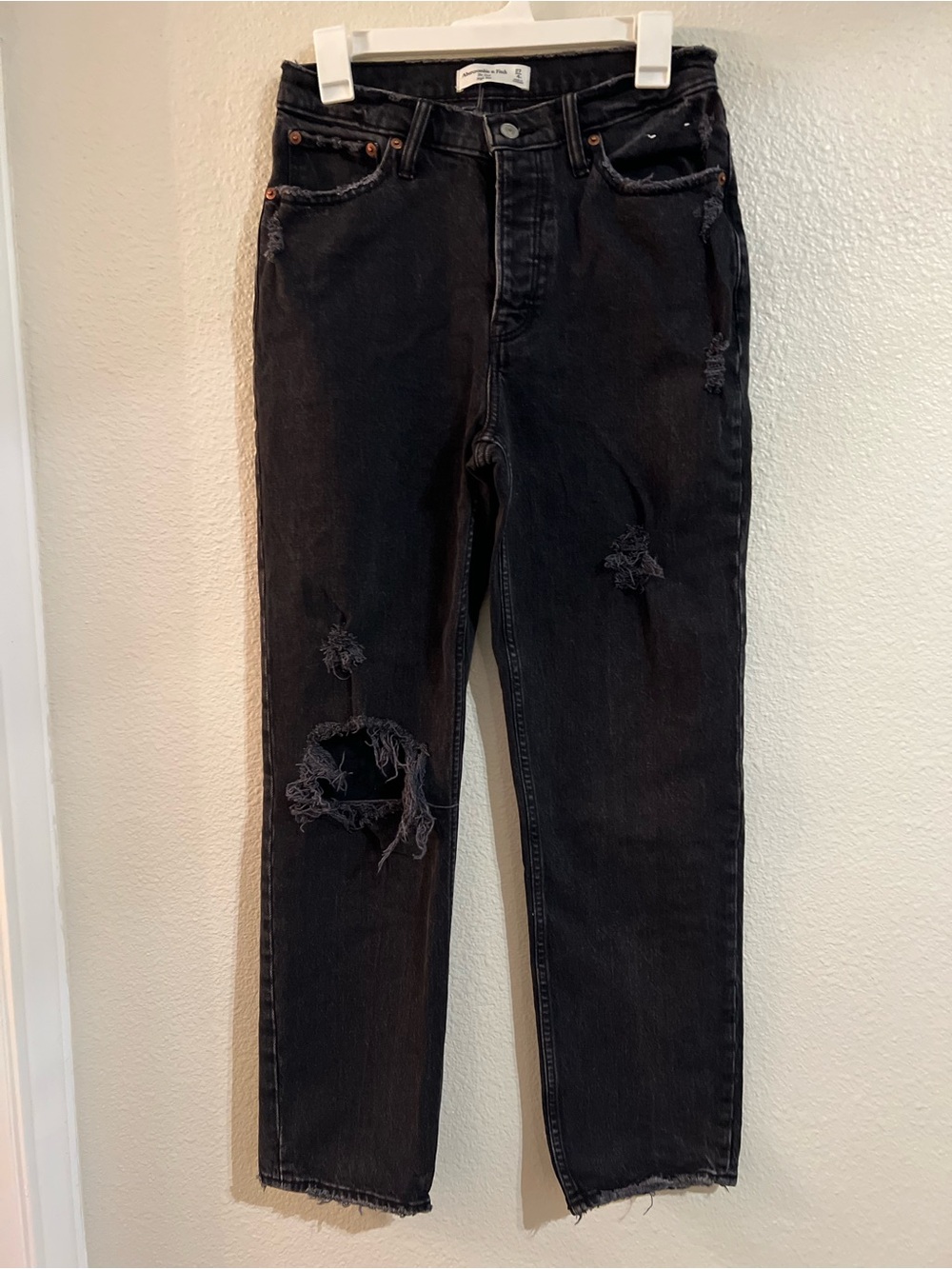 Abercrombie & Fitch Black Distressed Straight-Leg Jeans